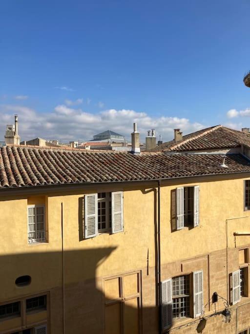 Beau Duplex Plein Centre Apartment *